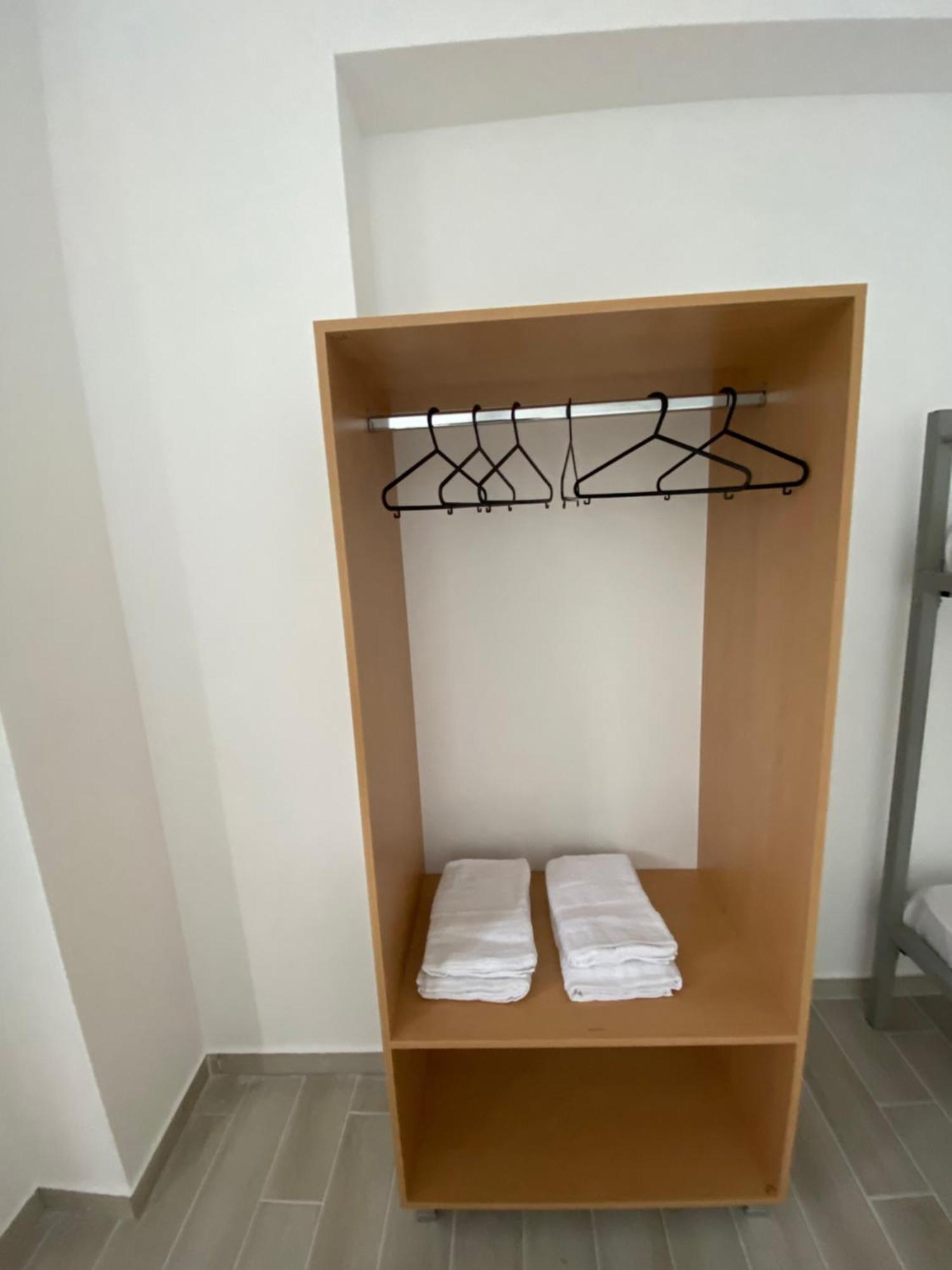 Eleni'S Holiday Rooms ฮีมาเรอ ภายนอก รูปภาพ