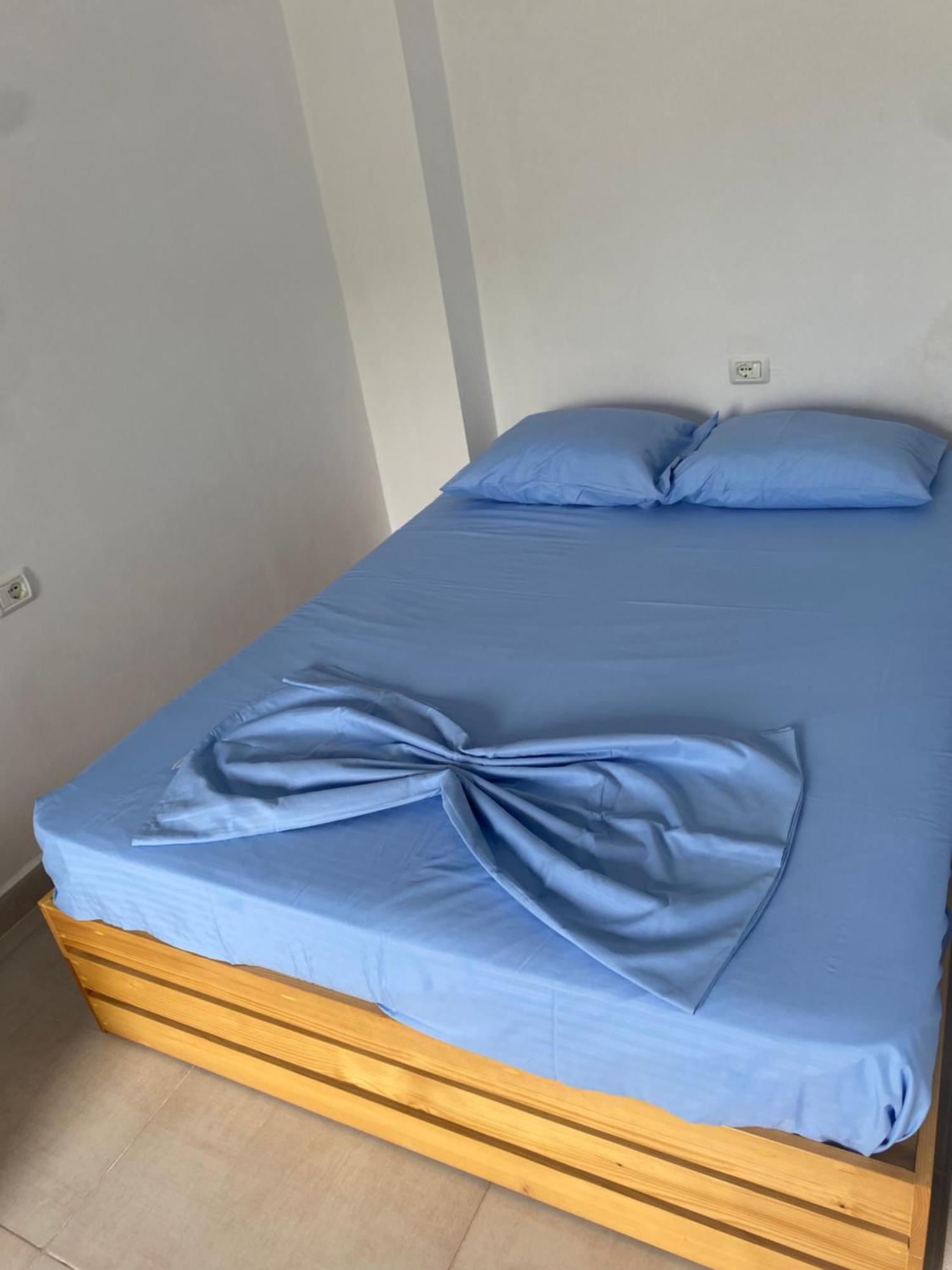 Eleni'S Holiday Rooms ฮีมาเรอ ภายนอก รูปภาพ